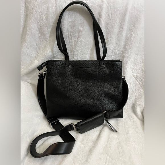 Calvin Klein Women's Crome Embossed Signature Top Zipper Shoulder Bag Black - Picture 3 of 4